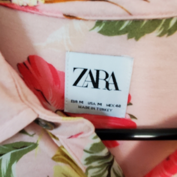 POLO - Picture 3 of 4